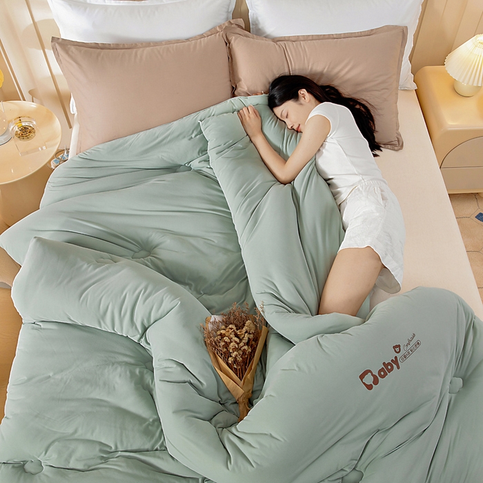 91家纺网 家纺一手货源 找家纺 栩裕纺织 2025新款A类婴儿绒肌肤被baby熊系列四季款被芯 baby熊-绿