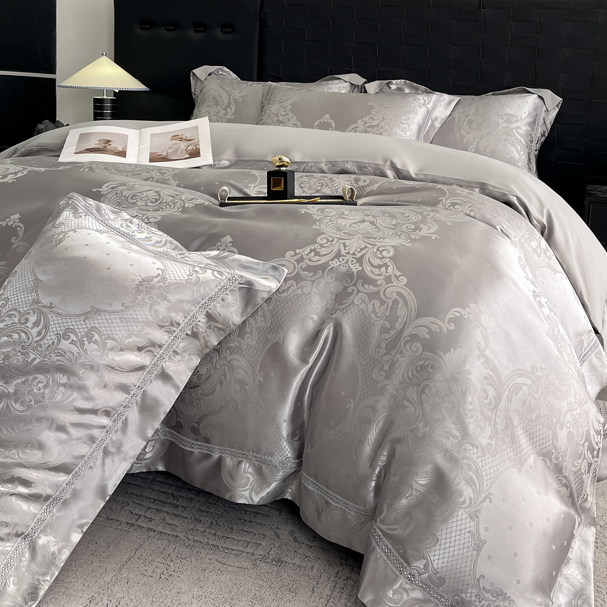 91家纺网 家纺一手货源 找家纺 置顶家纺 2025新款维纳斯系列亲肤提花四件套-实拍 维纳斯-高级灰