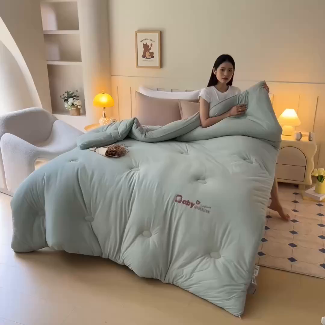 91家纺网 家纺一手货源 找家纺 栩裕纺织 2025新款A类婴儿绒肌肤被baby熊系列四季款被芯 baby熊-绿