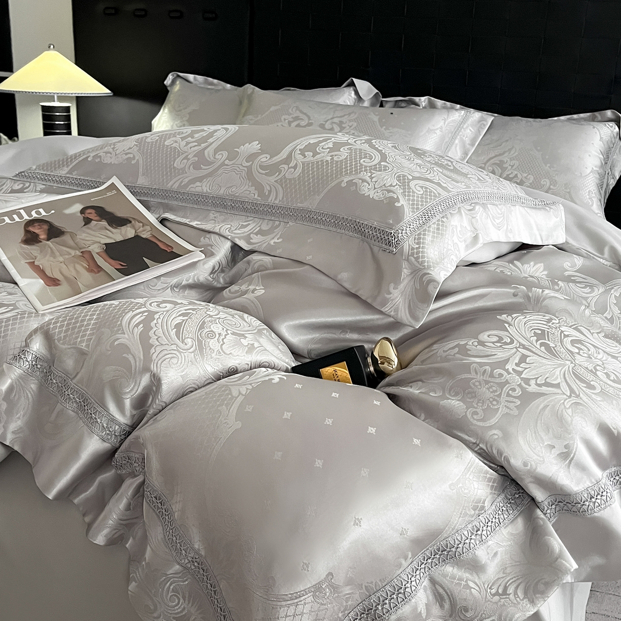 91家纺网 家纺一手货源 找家纺 置顶家纺 2025新款维纳斯系列亲肤提花四件套-实拍 维纳斯-山灰