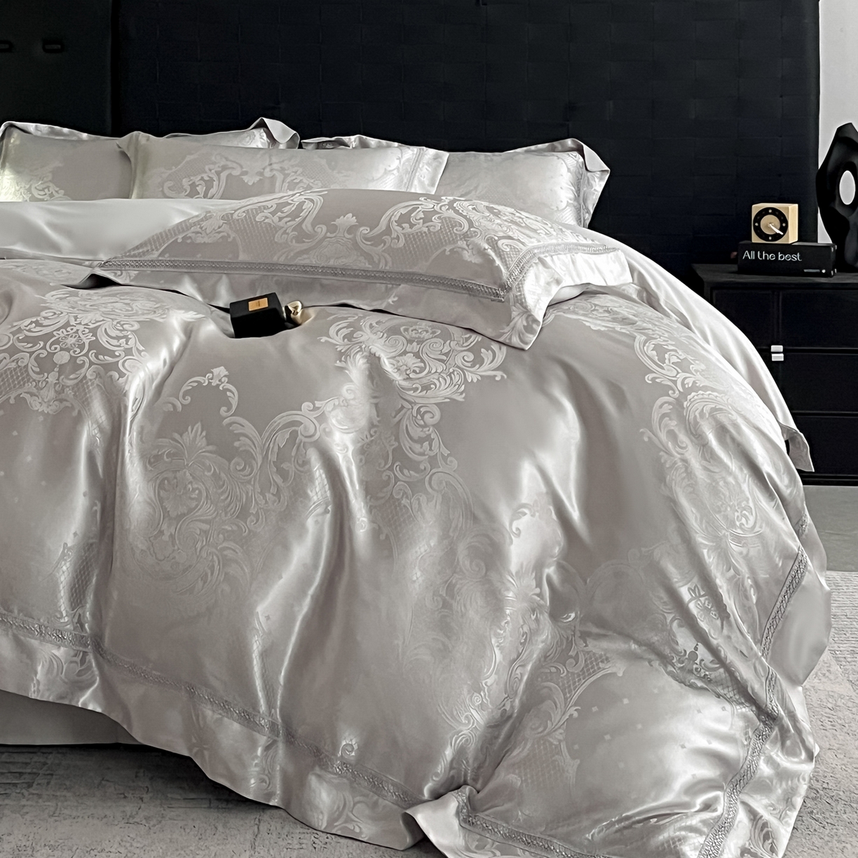 91家纺网 家纺一手货源 找家纺 置顶家纺 2025新款维纳斯系列亲肤提花四件套-实拍 维纳斯-山灰