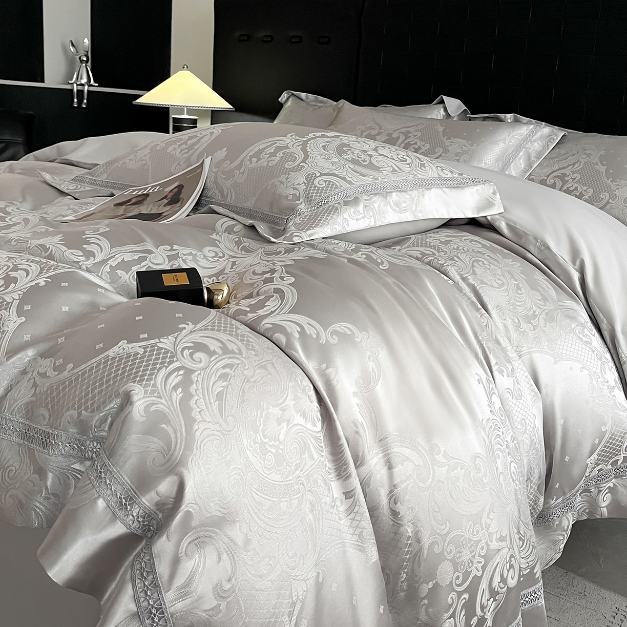 91家纺网 家纺一手货源 找家纺 置顶家纺 2025新款维纳斯系列亲肤提花四件套-实拍 维纳斯-山灰