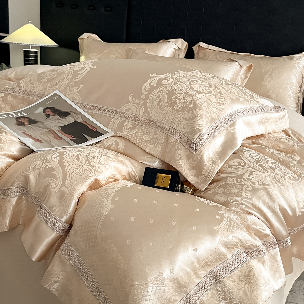 91家纺网 家纺一手货源 找家纺 置顶家纺 2025新款维纳斯系列亲肤提花四件套-实拍 维纳斯-浅香槟