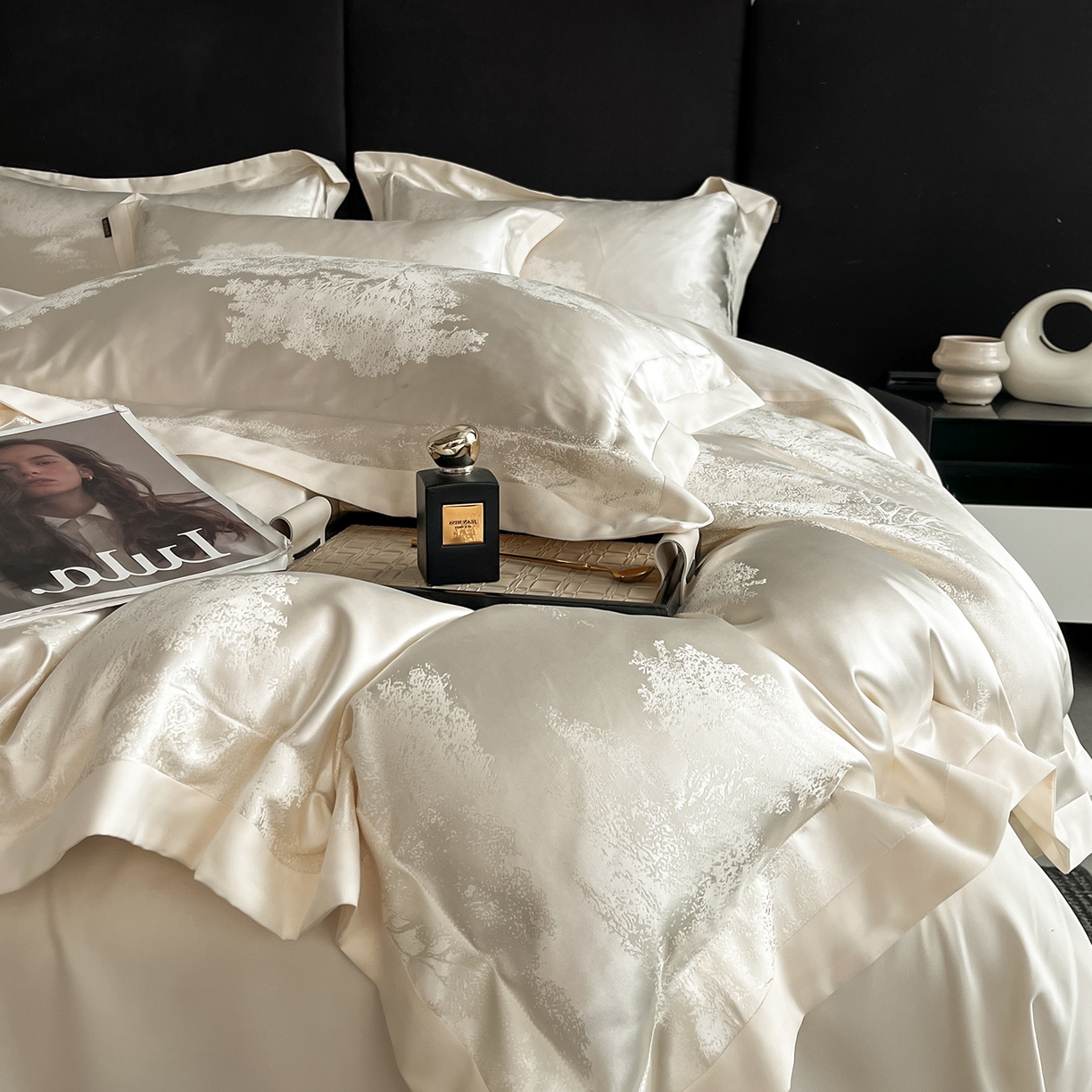 91家纺网 家纺一手货源 找家纺 置顶家纺 2025新款欧若拉亲肤提花四件套 欧若拉-奶昔白