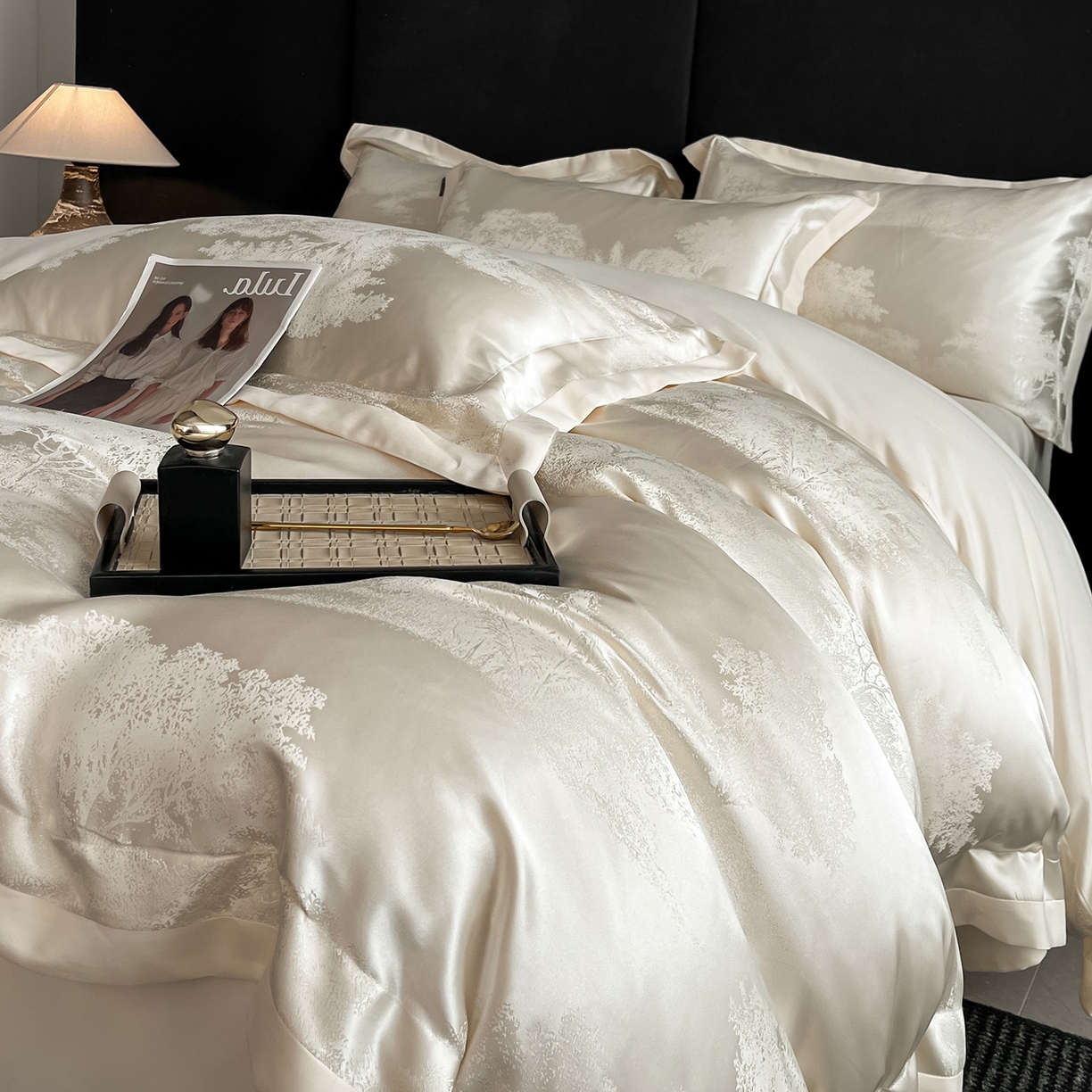 91家纺网 家纺一手货源 找家纺 置顶家纺 2025新款欧若拉亲肤提花四件套 欧若拉-奶昔白