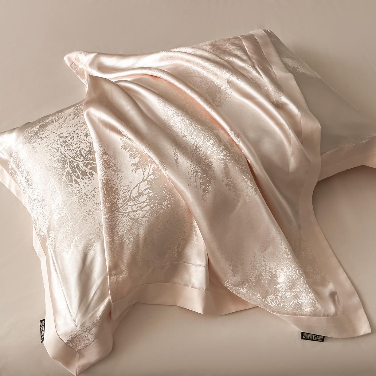 91家纺网 家纺一手货源 找家纺 置顶家纺 2025新款欧若拉亲肤提花四件套 欧若拉-玉