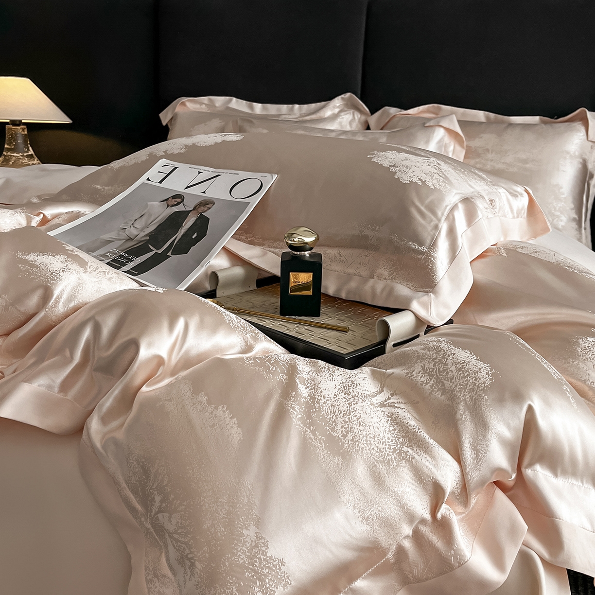 91家纺网 家纺一手货源 找家纺 置顶家纺 2025新款欧若拉亲肤提花四件套 欧若拉-玉