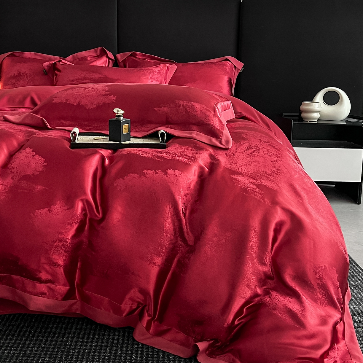 91家纺网 家纺一手货源 找家纺 置顶家纺 2025新款欧若拉亲肤提花四件套 欧若拉-酒红