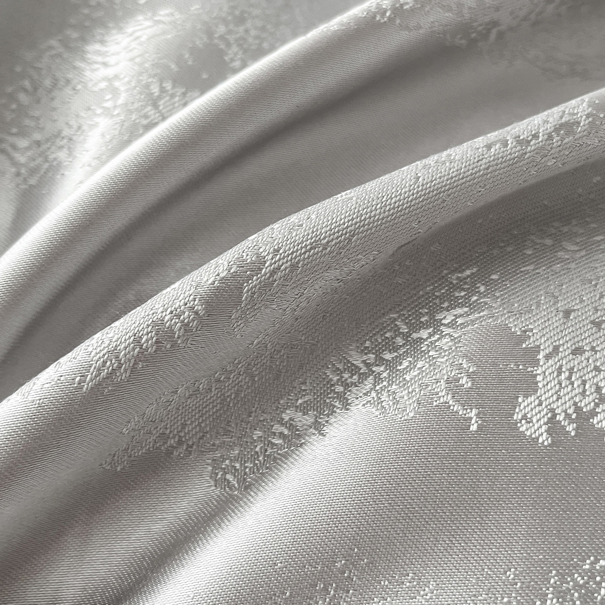 91家纺网 家纺一手货源 找家纺 置顶家纺 2025新款欧若拉亲肤提花四件套 欧若拉-山灰