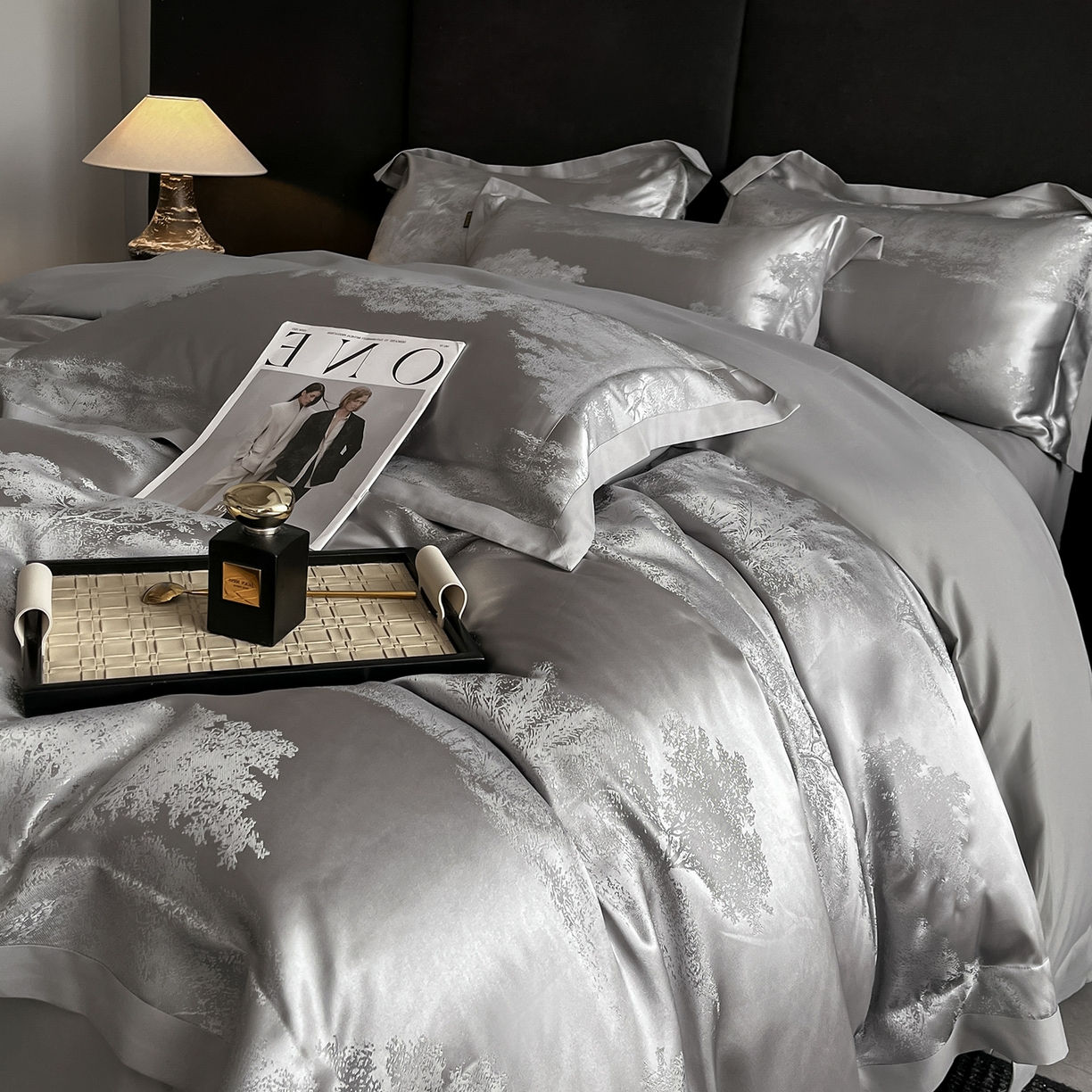 91家纺网 家纺一手货源 找家纺 置顶家纺 2025新款欧若拉亲肤提花四件套 欧若拉-高级灰