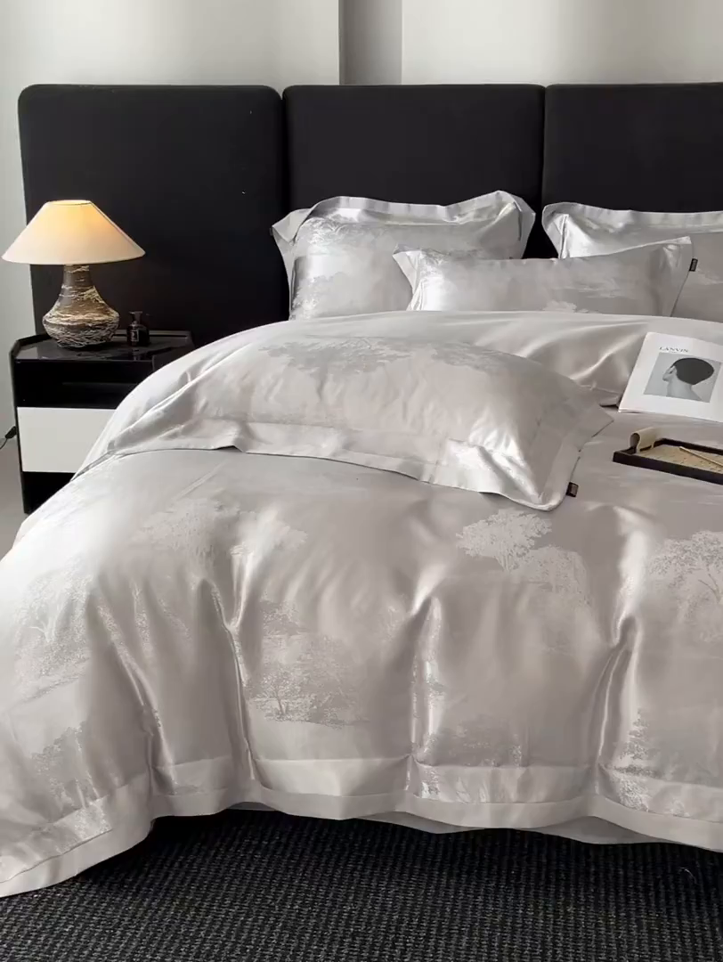 91家纺网 家纺一手货源 找家纺 置顶家纺 2025新款欧若拉亲肤提花四件套 欧若拉-山灰