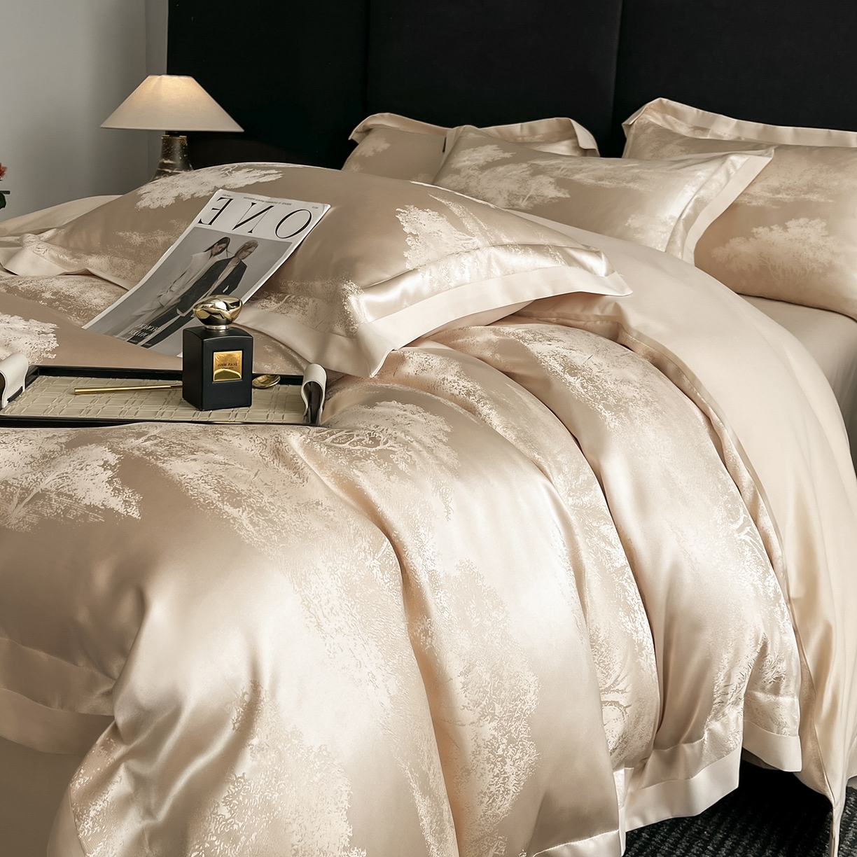 91家纺网 家纺一手货源 找家纺 置顶家纺 2025新款欧若拉亲肤提花四件套 欧若拉-香槟