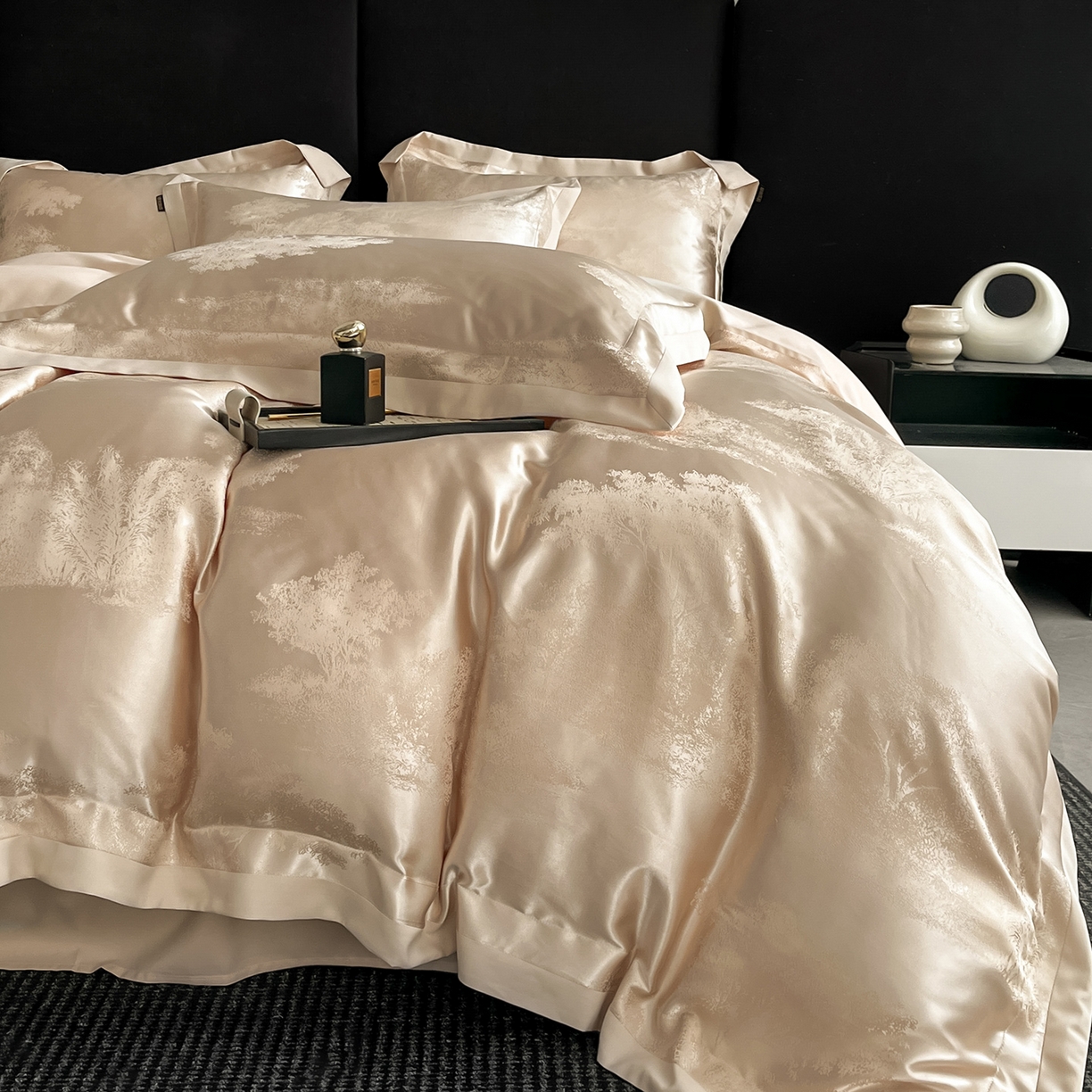 91家纺网 家纺一手货源 找家纺 置顶家纺 2025新款欧若拉亲肤提花四件套 欧若拉-香槟