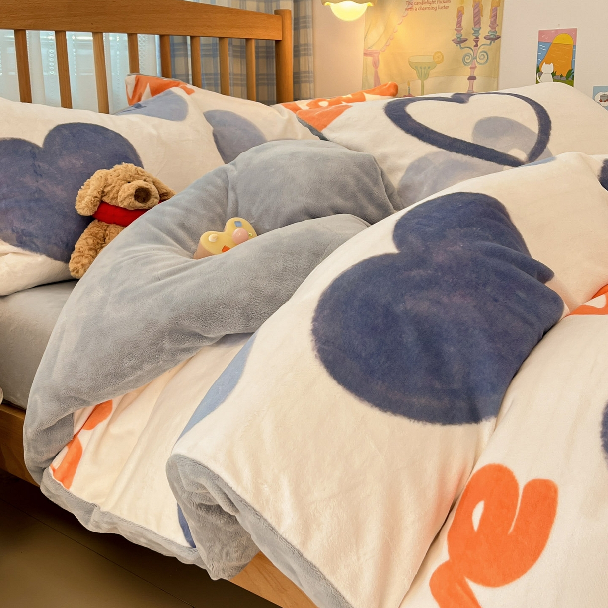 91家纺网 家纺一手货源 找家纺 蓝极人 2025新款牛奶绒印花四件套 D爱心絮语