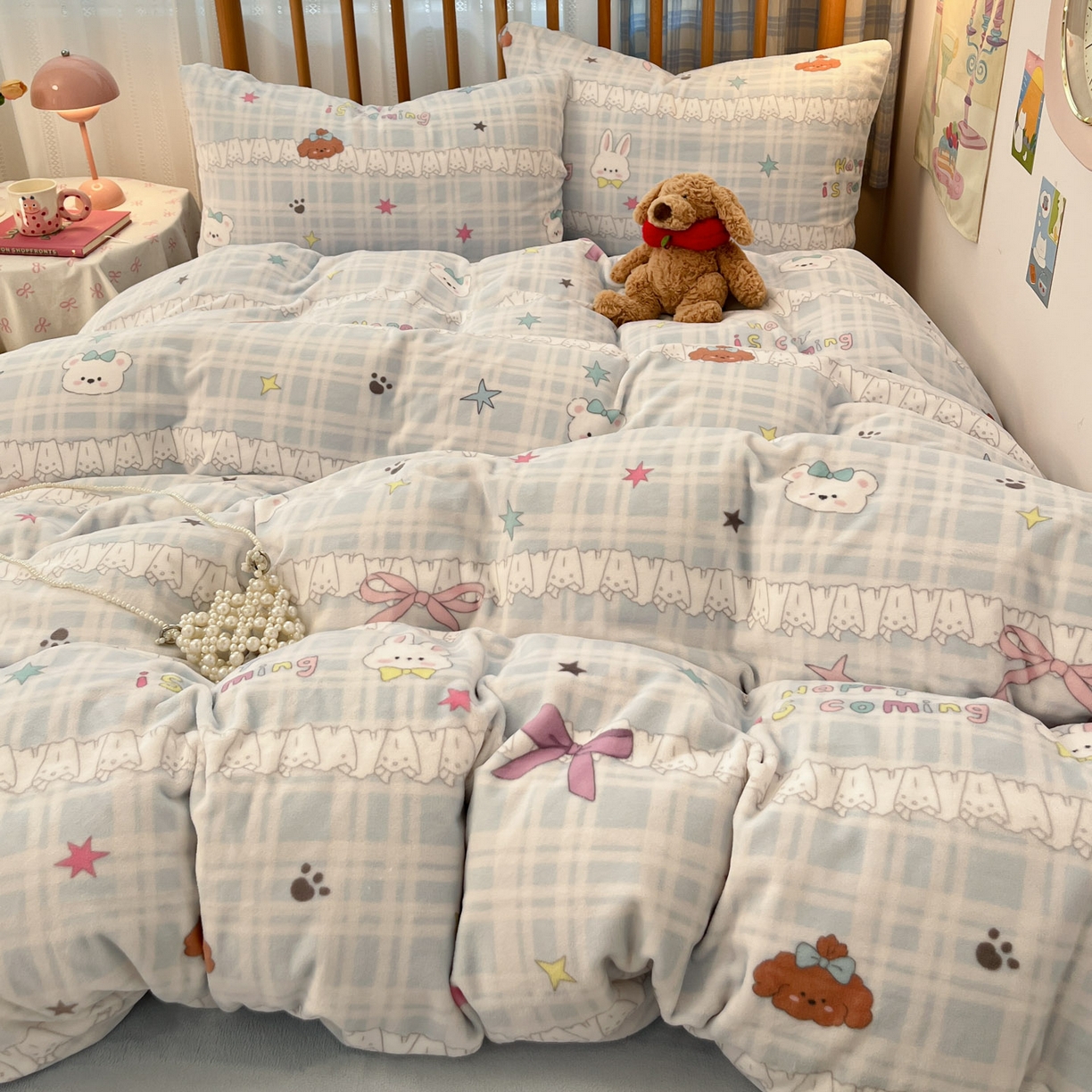 91家纺网 家纺一手货源 找家纺 蓝极人 2025新款牛奶绒印花四件套 D蕾丝萌境