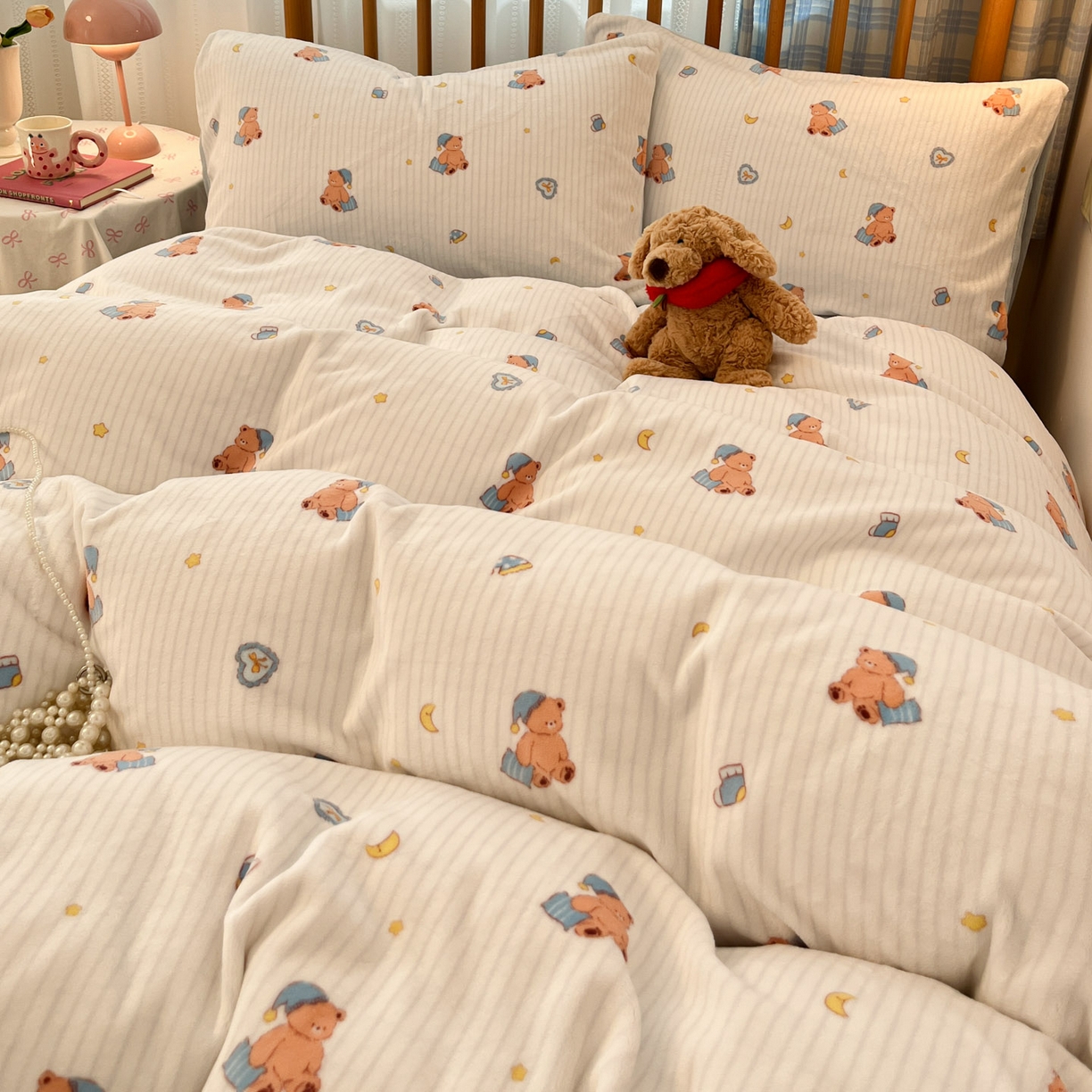 91家纺网 家纺一手货源 找家纺 蓝极人 2025新款牛奶绒印花四件套 D暖熊星芒