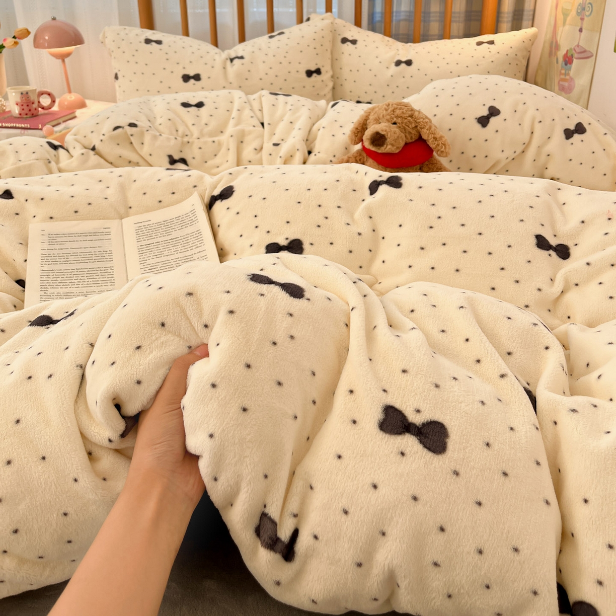 91家纺网 家纺一手货源 找家纺  1.9【年货节 三人助力39.9带回家】牛奶绒印花四件套