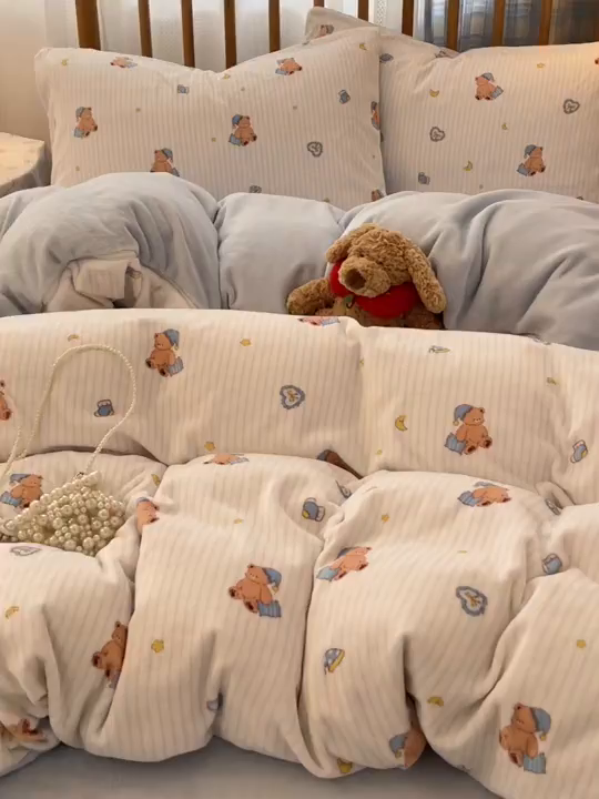 91家纺网 家纺一手货源 找家纺 蓝极人 2025新款牛奶绒印花四件套 D暖熊星芒