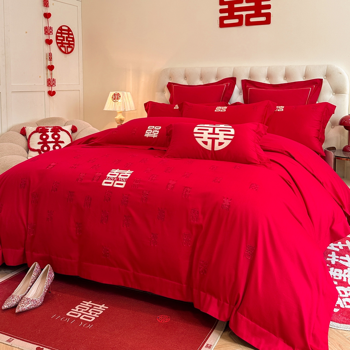 91家纺网 家纺一手货源 找家纺 置顶家纺 2025新款亲肤刺绣婚庆磨毛四件套 百囍图-大红