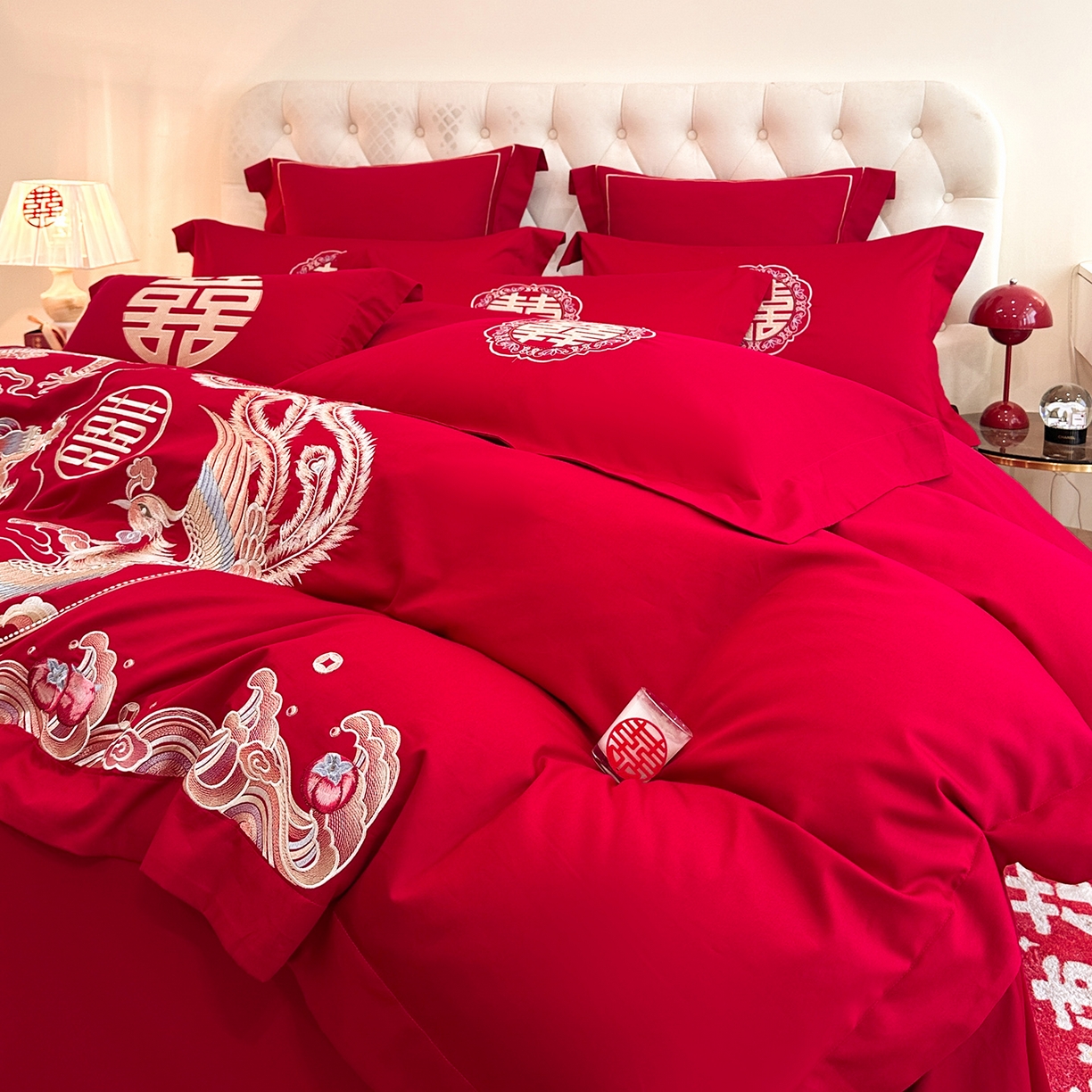 91家纺网 家纺一手货源 找家纺 置顶家纺 2025新款亲肤刺绣婚庆磨毛四件套 缔结良缘-大红