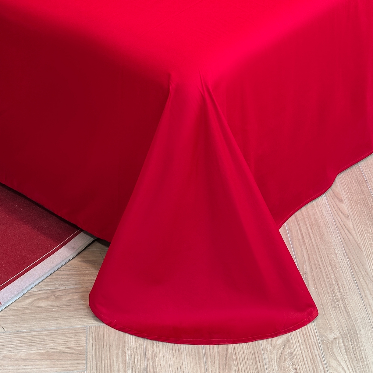 91家纺网 家纺一手货源 找家纺 置顶家纺 2025新款亲肤刺绣婚庆磨毛四件套 恩爱-大红