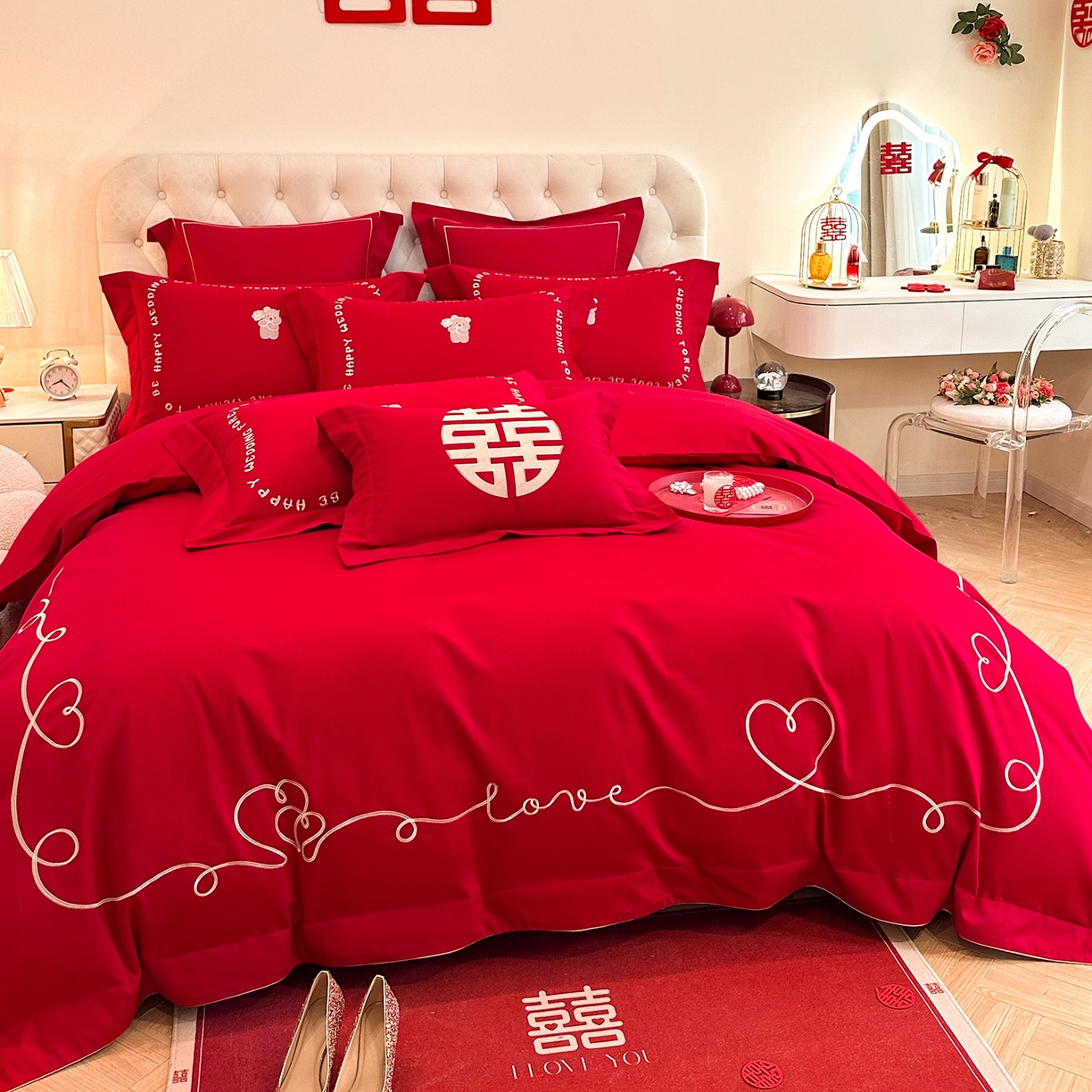 91家纺网 家纺一手货源 找家纺 置顶家纺 2025新款亲肤刺绣婚庆磨毛四件套 恩爱-大红