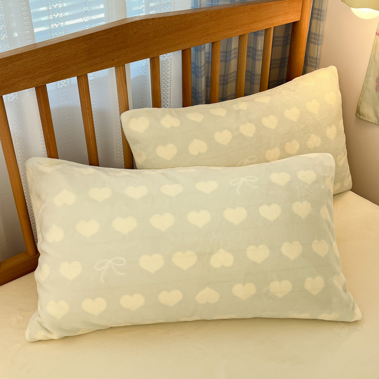 91家纺网 家纺一手货源 找家纺 酱子 2025新款牛奶绒印花四件套 D爱心蝴蝶结