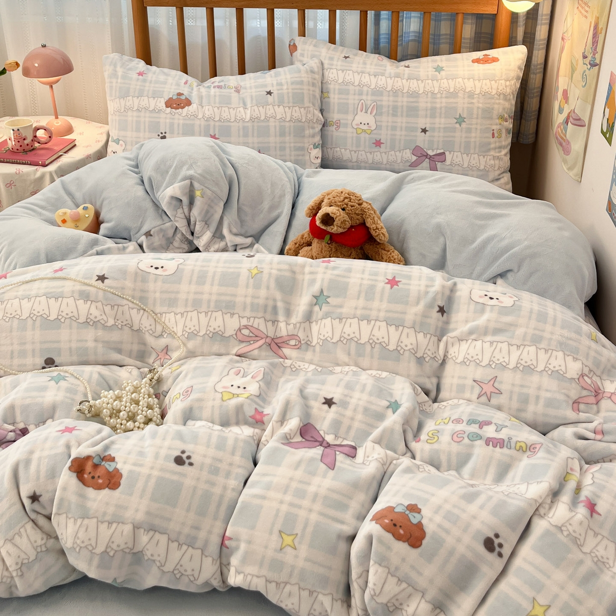 91家纺网 家纺一手货源 找家纺 酱子 2025新款牛奶绒印花四件套 D蕾丝萌境