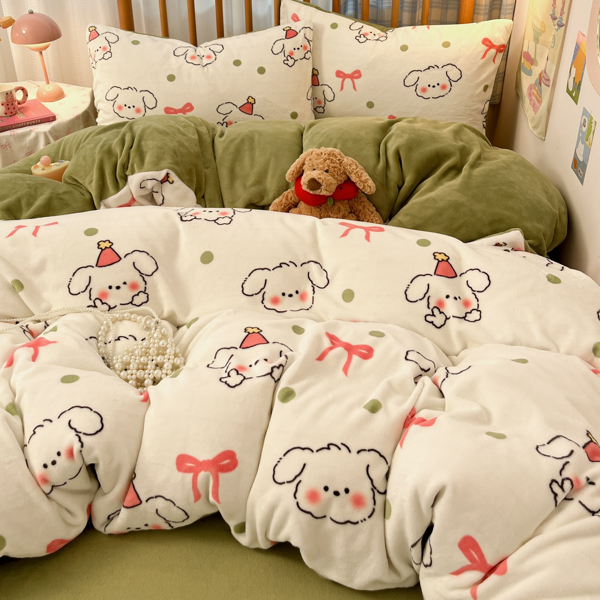 91家纺网 家纺一手货源 找家纺 酱子 2025新款牛奶绒印花四件套 D蝴蝶结狗