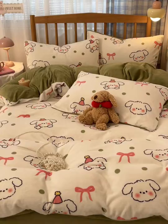 91家纺网 家纺一手货源 找家纺 酱子 2025新款牛奶绒印花四件套 D蝴蝶结狗