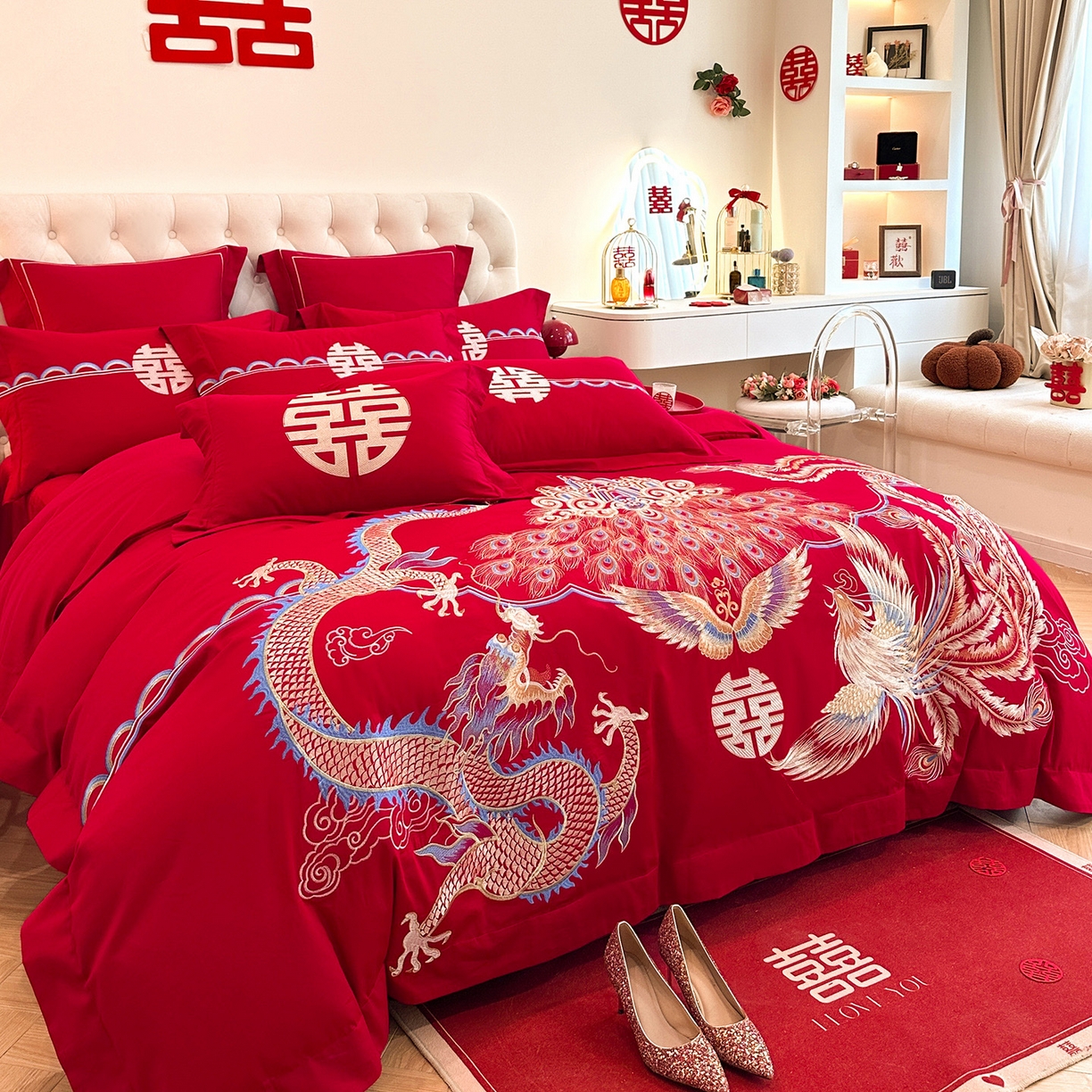 91家纺网 家纺一手货源 找家纺 置顶家纺 2025新款亲肤刺绣婚庆磨毛四件套 凤冠霞帔-大红