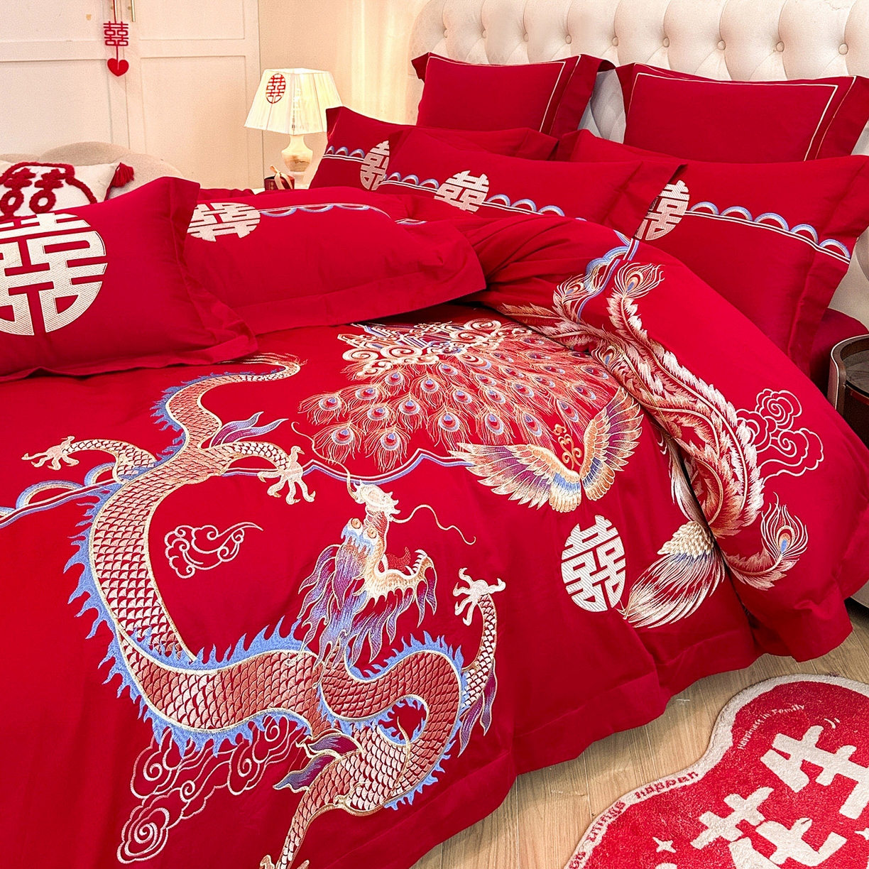 91家纺网 家纺一手货源 找家纺 置顶家纺 2025新款亲肤刺绣婚庆磨毛四件套 凤冠霞帔-大红