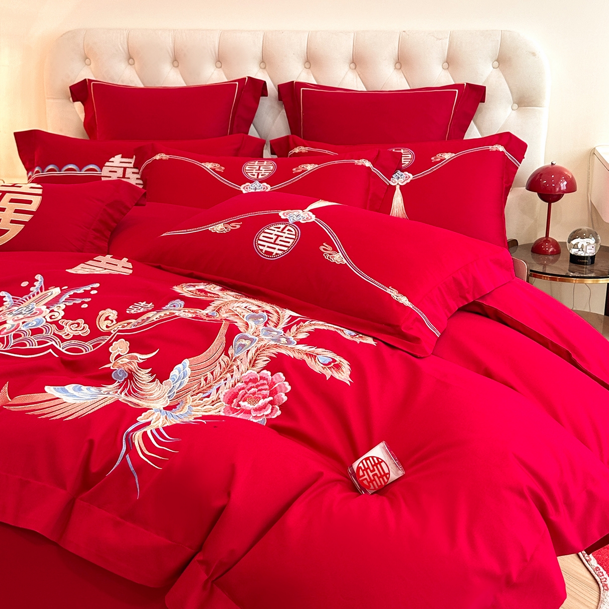 91家纺网 家纺一手货源 找家纺 置顶家纺 2025新款亲肤刺绣婚庆磨毛四件套 锦绣龙凤-大红