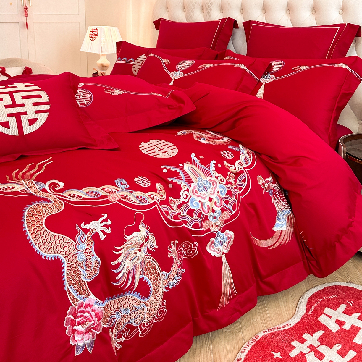 91家纺网 家纺一手货源 找家纺 置顶家纺 2025新款亲肤刺绣婚庆磨毛四件套 锦绣龙凤-大红