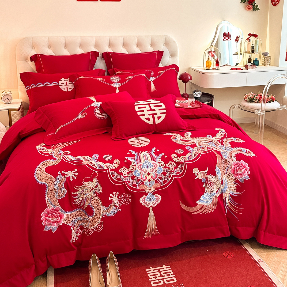 91家纺网 家纺一手货源 找家纺 置顶家纺 2025新款亲肤刺绣婚庆磨毛四件套 锦绣龙凤-大红