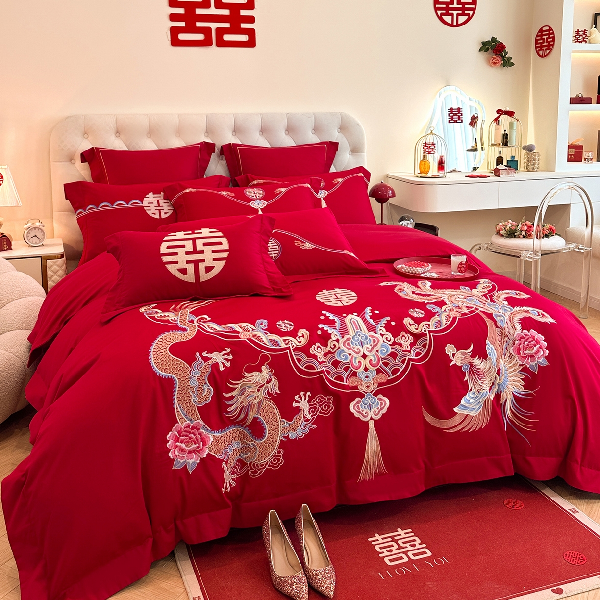 91家纺网 家纺一手货源 找家纺 置顶家纺 2025新款亲肤刺绣婚庆磨毛四件套 锦绣龙凤-大红