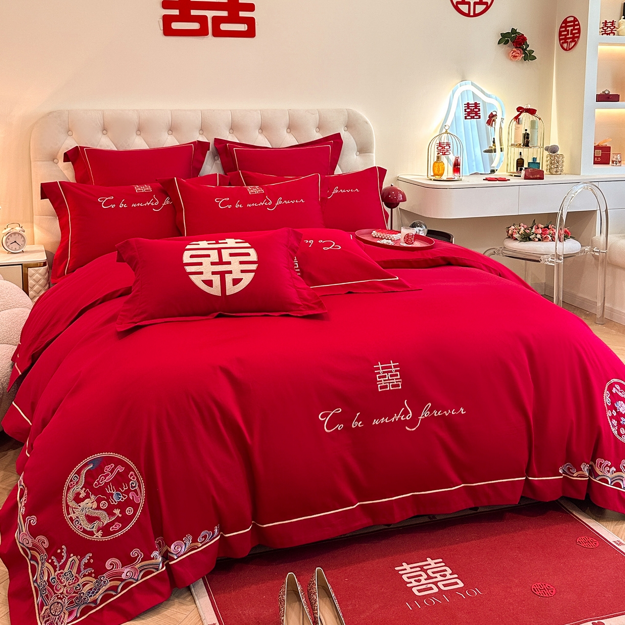 91家纺网 家纺一手货源 找家纺 置顶家纺 2025新款亲肤刺绣婚庆磨毛四件套 龙凤呈祥-大红