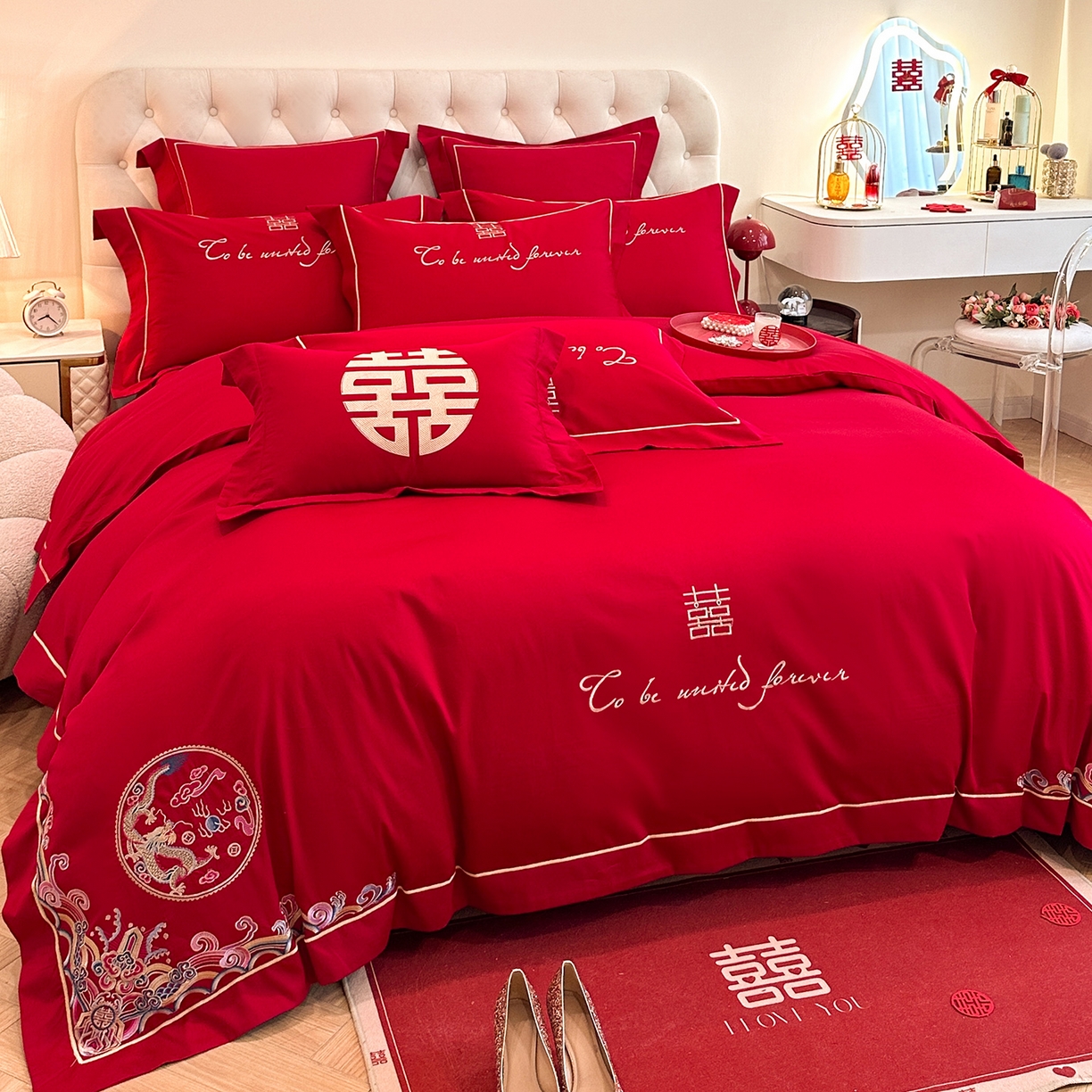 91家纺网 家纺一手货源 找家纺 置顶家纺 2025新款亲肤刺绣婚庆磨毛四件套 龙凤呈祥-大红