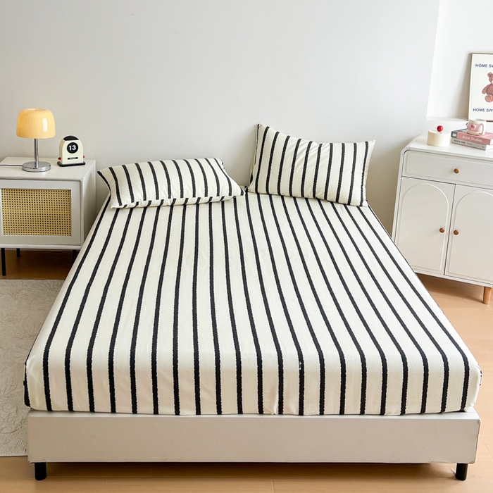 91家纺网 家纺一手货源 找家纺 感遇 2025新款全棉磨毛A类床单床笠三件套 黑条纹