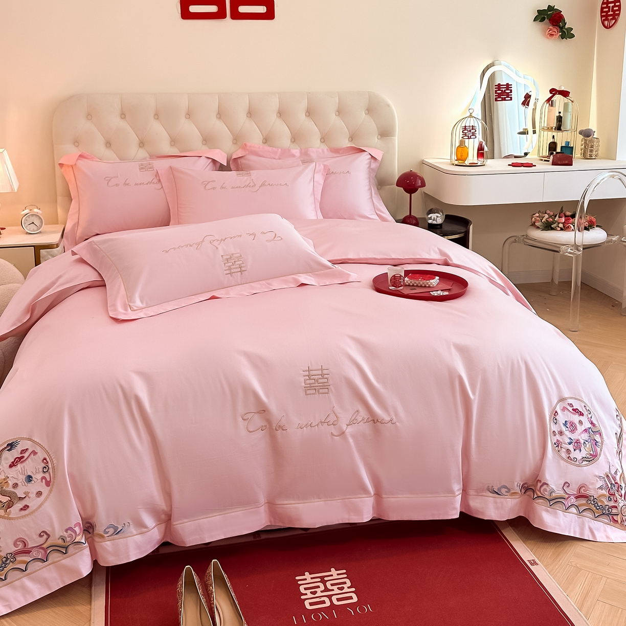 91家纺网 家纺一手货源 找家纺 置顶家纺 2025新款亲肤刺绣婚庆磨毛四件套 龙凤呈祥-粉