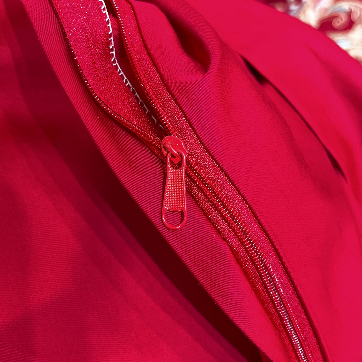 91家纺网 家纺一手货源 找家纺 置顶家纺 2025新款亲肤刺绣婚庆磨毛四件套 龙凤喜至-大红