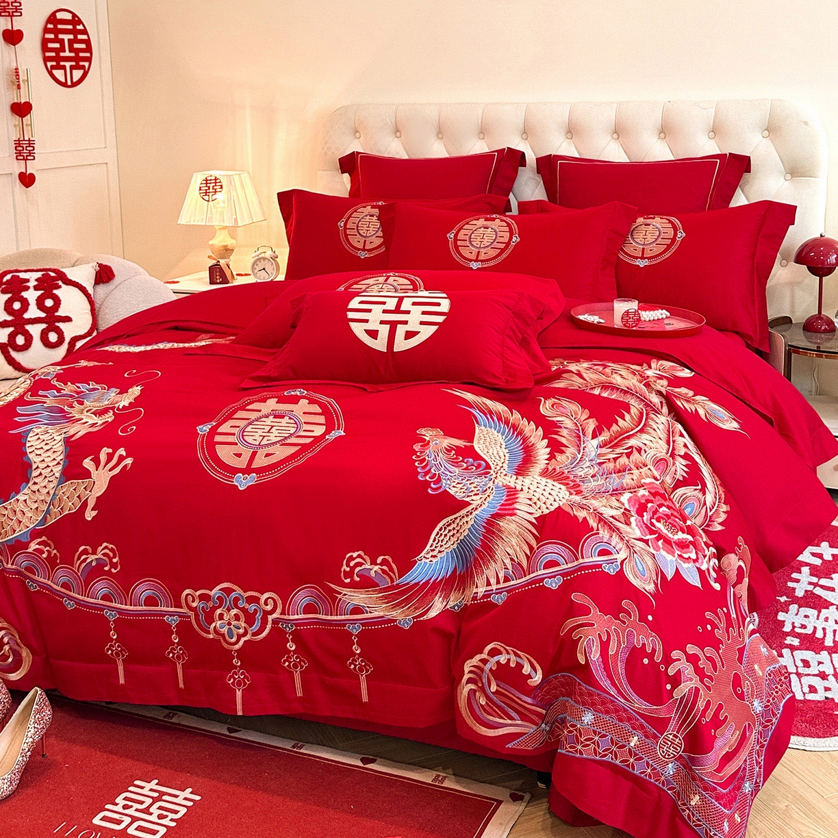 91家纺网 家纺一手货源 找家纺 置顶家纺 2025新款亲肤刺绣婚庆磨毛四件套 龙腾凤悦-大红