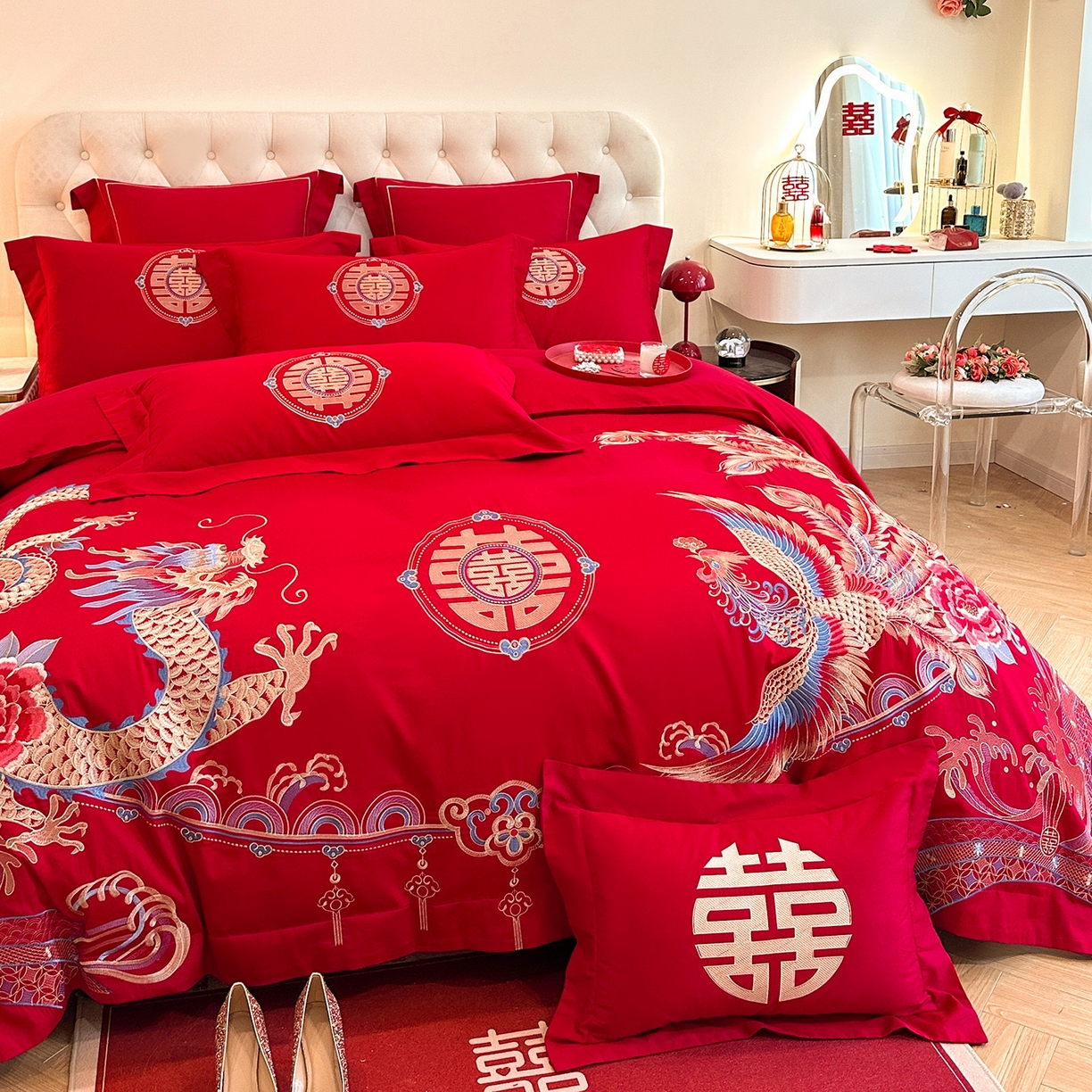 91家纺网 家纺一手货源 找家纺 置顶家纺 2025新款亲肤刺绣婚庆磨毛四件套 龙腾凤悦-大红
