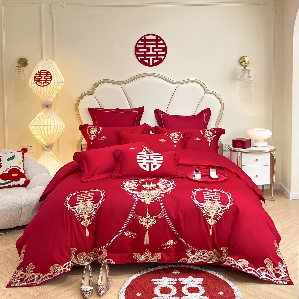 91家纺网 家纺一手货源 找家纺 置顶家纺 2025新款亲肤刺绣婚庆磨毛四件套 龙章凤姿-大红