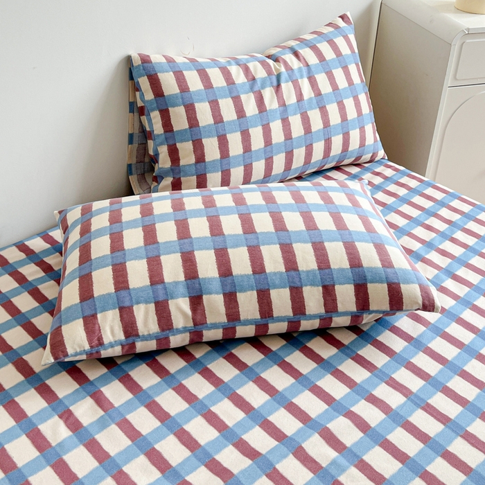 91家纺网 家纺一手货源 找家纺 感遇 2025新款全棉磨毛A类床单床笠三件套 蓝咖格