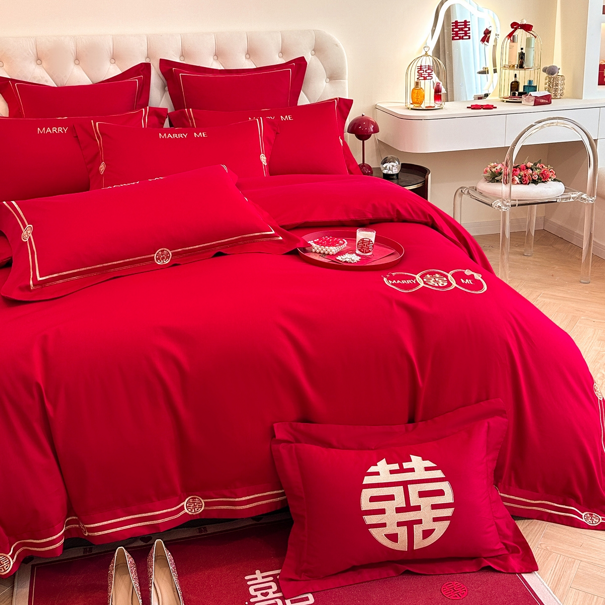 91家纺网 家纺一手货源 找家纺 置顶家纺 2025新款亲肤刺绣婚庆磨毛四件套 如意双喜-大红