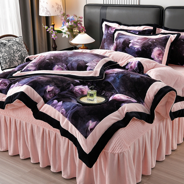 91家纺网 家纺一手货源 找家纺 馨梦缘 2025新款牛奶绒数码印花四件套 玫瑰时光-粉