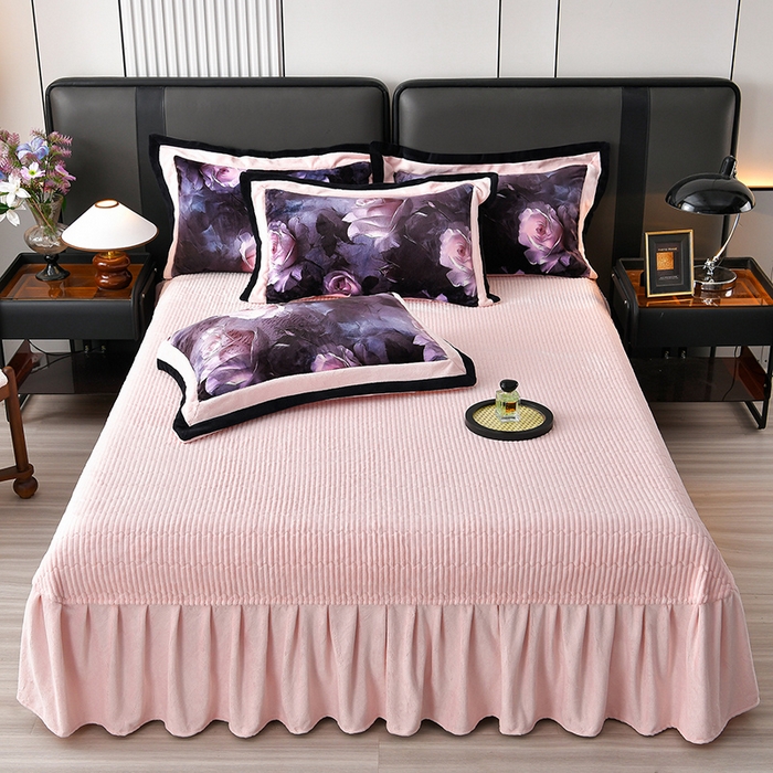 91家纺网 家纺一手货源 找家纺 馨梦缘 2025新款牛奶绒数码印花四件套 玫瑰时光-粉