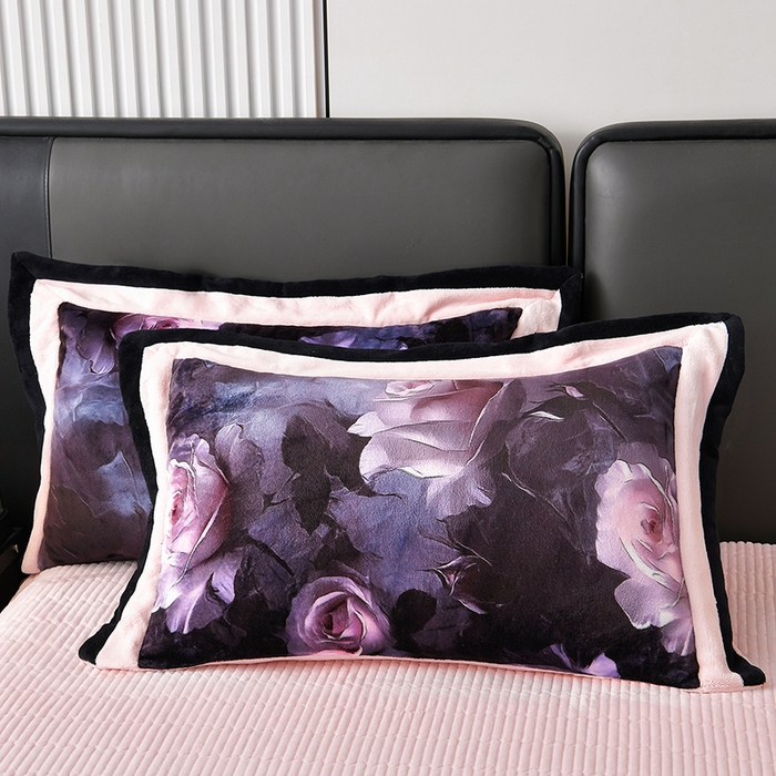 91家纺网 家纺一手货源 找家纺 馨梦缘 2025新款牛奶绒数码印花四件套 玫瑰时光-粉