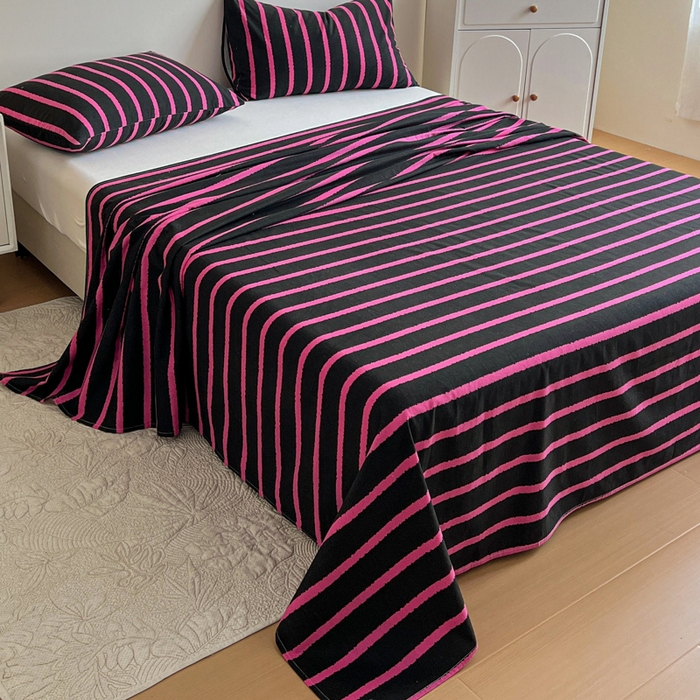 91家纺网 家纺一手货源 找家纺 感遇 2025新款全棉磨毛A类床单床笠三件套 玫红条纹